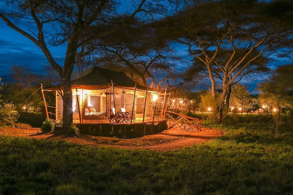 Embalakai Authentic Camp Fire Pit Lounge